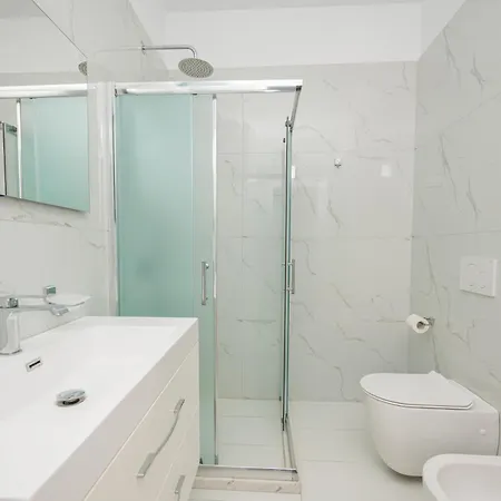 Lejlighed Cozy One Bedroom With Stunning Sea View In Lungomare *